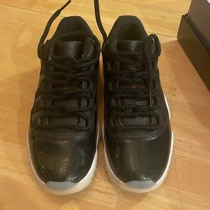 Air Jordan 11 Retro Low